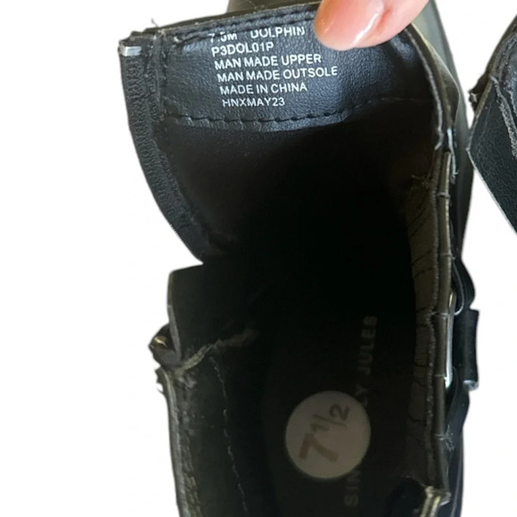 NWOT Sincerely Jules Black Dolphin Moto Ankle Boots 7.5 - Picture 5 of 10